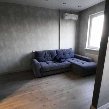 Сдается 1-комнатная квартира, 39 м²