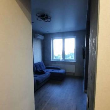 Сдается 1-комнатная квартира, 39 м²