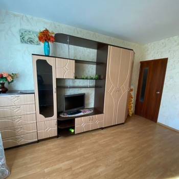 Сдается 1-комнатная квартира, 38 м²