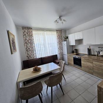 Продается 1-комнатная квартира, 39,5 м²