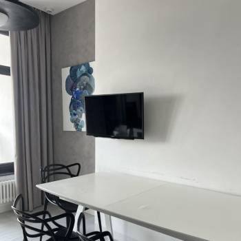 Сдается 2-х комнатная квартира, 82 м²
