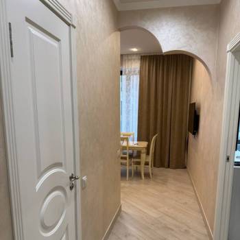 Сдается 1-комнатная квартира, 43 м²