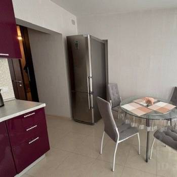 Сдается 2-х комнатная квартира, 60,6 м²