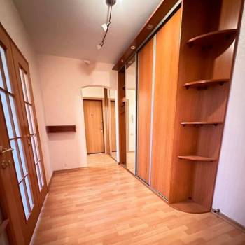 Сдается Многокомнатная квартира, 70,2 м²