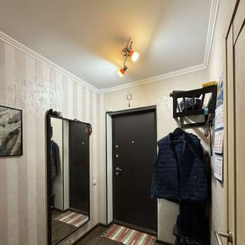 Продается 1-комнатная квартира, 35 м²