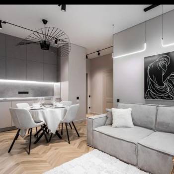 Продается 1-комнатная квартира, 37 м²