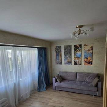 Сдается 1-комнатная квартира, 41 м²