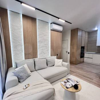 Продается 1-комнатная квартира, 45 м²