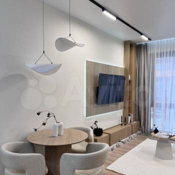 Продается 1-комнатная квартира, 45 м²