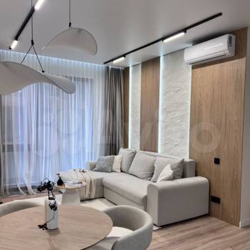 Продается 1-комнатная квартира, 45 м²