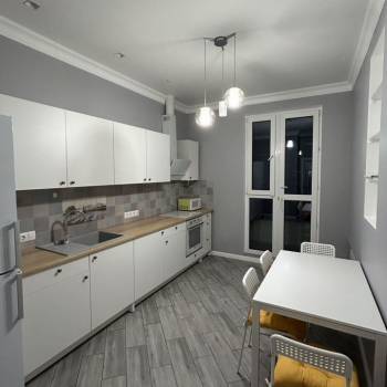 Сдается 2-х комнатная квартира, 67 м²