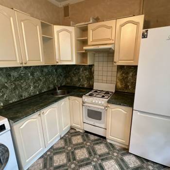 Продается 1-комнатная квартира, 36 м²