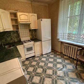 Продается 1-комнатная квартира, 36 м²