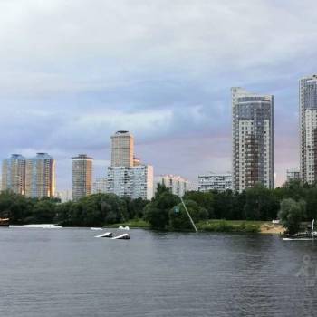 Продается Многокомнатная квартира, 170 м²