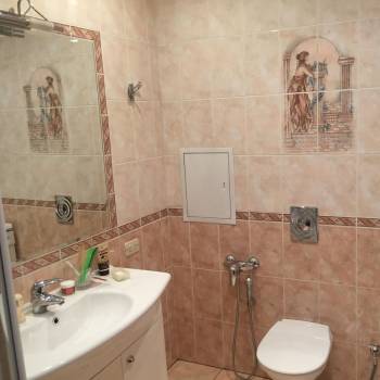 Продается 1-комнатная квартира, 46,9 м²