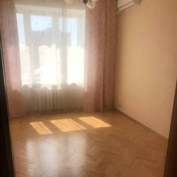 Продается Многокомнатная квартира, 138 м²