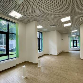 Продается Нежилое помещение, 95 м²