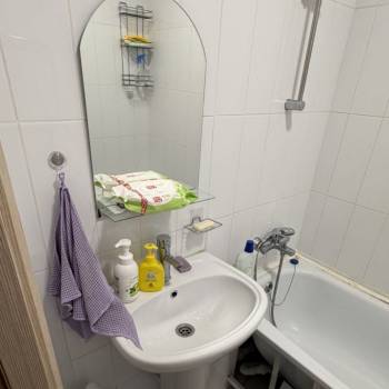 Продается 2-х комнатная квартира, 58,2 м²