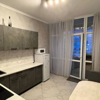 Сдается 1-комнатная квартира, 35 м²