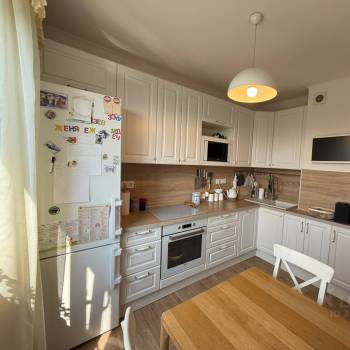Продается 2-х комнатная квартира, 54 м²