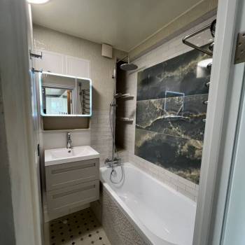 Сдается Многокомнатная квартира, 58 м²