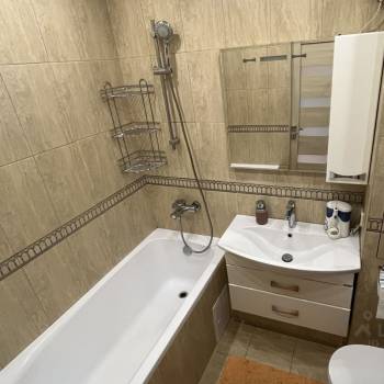 Продается 1-комнатная квартира, 37,9 м²