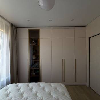 Сдается 1-комнатная квартира, 42 м²