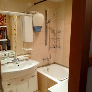 Сдается 1-комнатная квартира, 39,3 м²