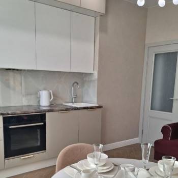 Сдается Многокомнатная квартира, 58 м²