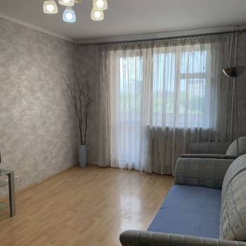 Сдается 1-комнатная квартира, 38 м²