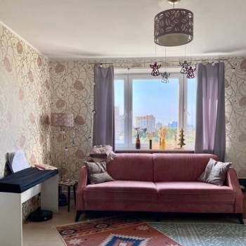 Сдается Многокомнатная квартира, 65 м²