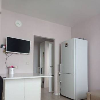 Продается 1-комнатная квартира, 52,8 м²
