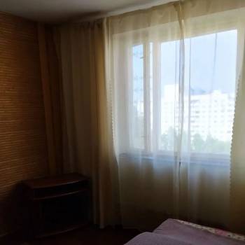 Сдается Многокомнатная квартира, 60 м²