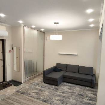 Сдается 1-комнатная квартира, 42 м²