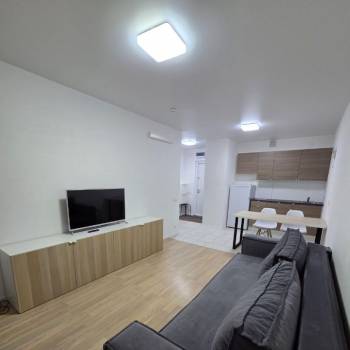 Сдается 1-комнатная квартира, 41 м²
