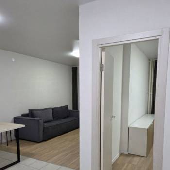 Сдается 1-комнатная квартира, 41 м²