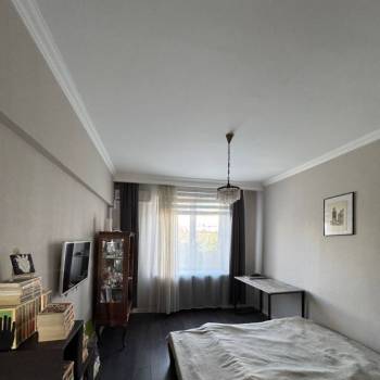 Сдается 2-х комнатная квартира, 70 м²
