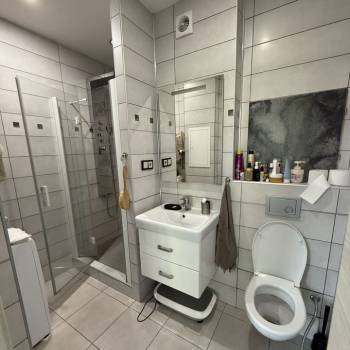 Продается 2-х комнатная квартира, 55,6 м²