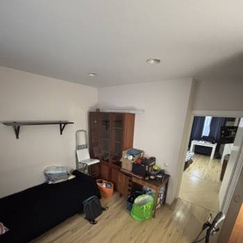 Продается 3-х комнатная квартира, 61 м²