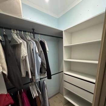 Продается 1-комнатная квартира, 43 м²