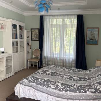Сдается Многокомнатная квартира, 150 м²