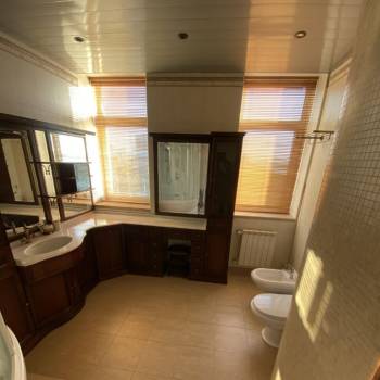 Сдается Многокомнатная квартира, 168,7 м²