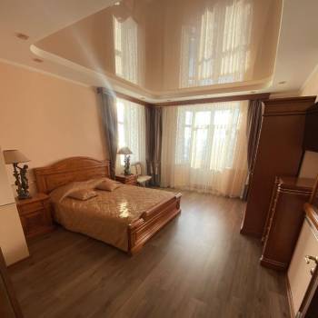 Сдается Многокомнатная квартира, 168,7 м²