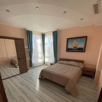 Сдается Многокомнатная квартира, 168,7 м²