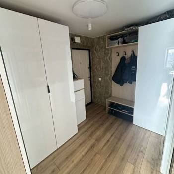 Продается 1-комнатная квартира, 41 м²