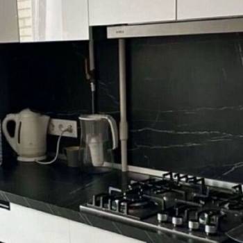 Продается 1-комнатная квартира, 41 м²