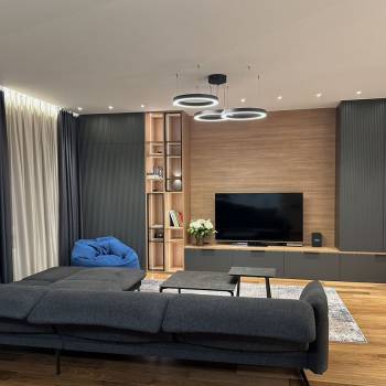 Продается 2-х комнатная квартира, 80 м²