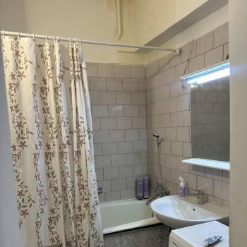 Сдается 2-х комнатная квартира, 70 м²