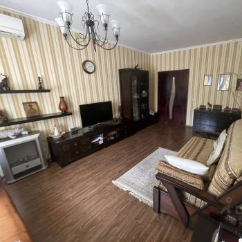 Продается 1-комнатная квартира, 44,3 м²