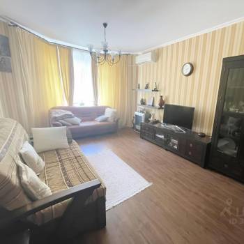 Продается 1-комнатная квартира, 44,3 м²